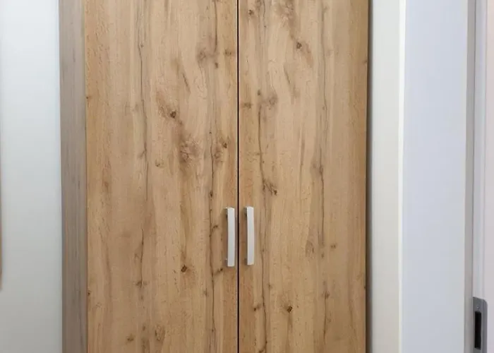 Sunny And Charming Domain For Your In صوفيا