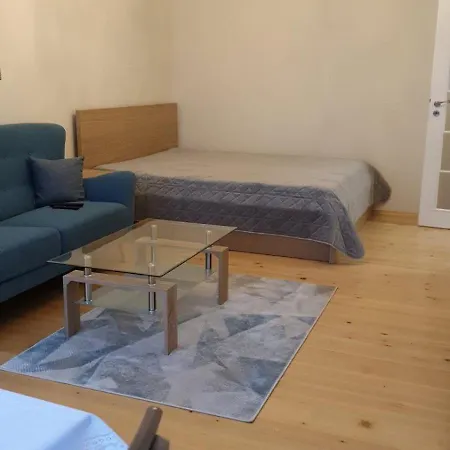 Appartement Sunny And Charming Domain For Your In *